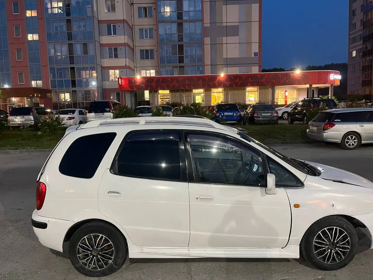 Продажа авто, требуется ремонт кузова - Автомобили с пробегом (Авто) в Новосибирск