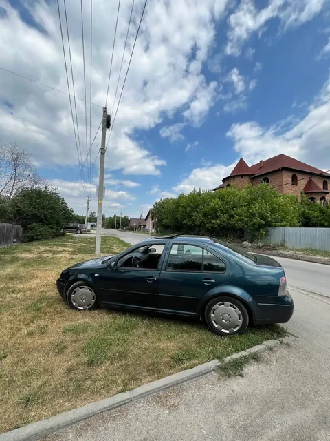 Volkswagen Jetta 1.8 Turbo механика 2001 - АКПП в Новосибирск