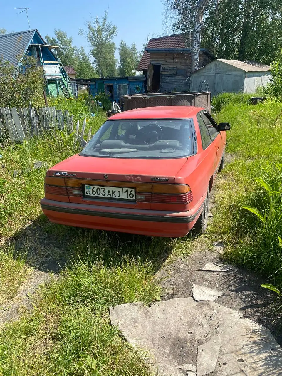 Мазда 626 2л механика + мопед Рейсер - Автомобили (Авто) в Бердск