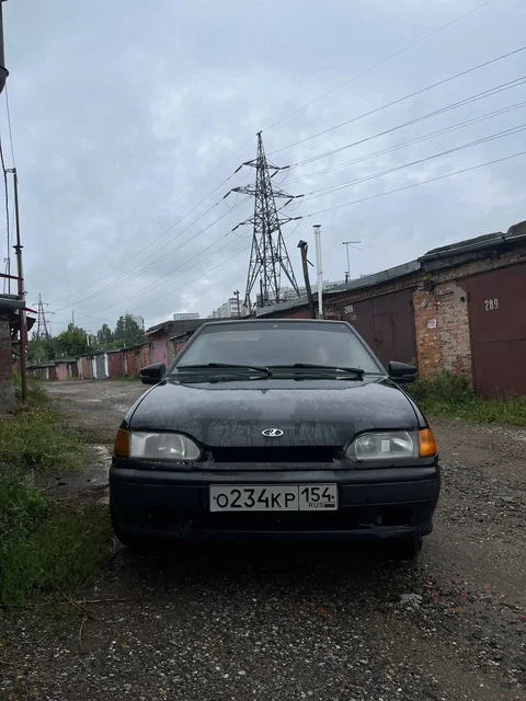 ВАЗ 2114 2013 года в полный разбор - BMW 7 series в Новосибирск