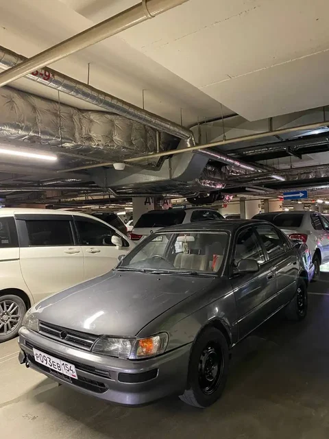 Продам Toyota Corolla AE100 1992 года - BMW 7 series в Новосибирск