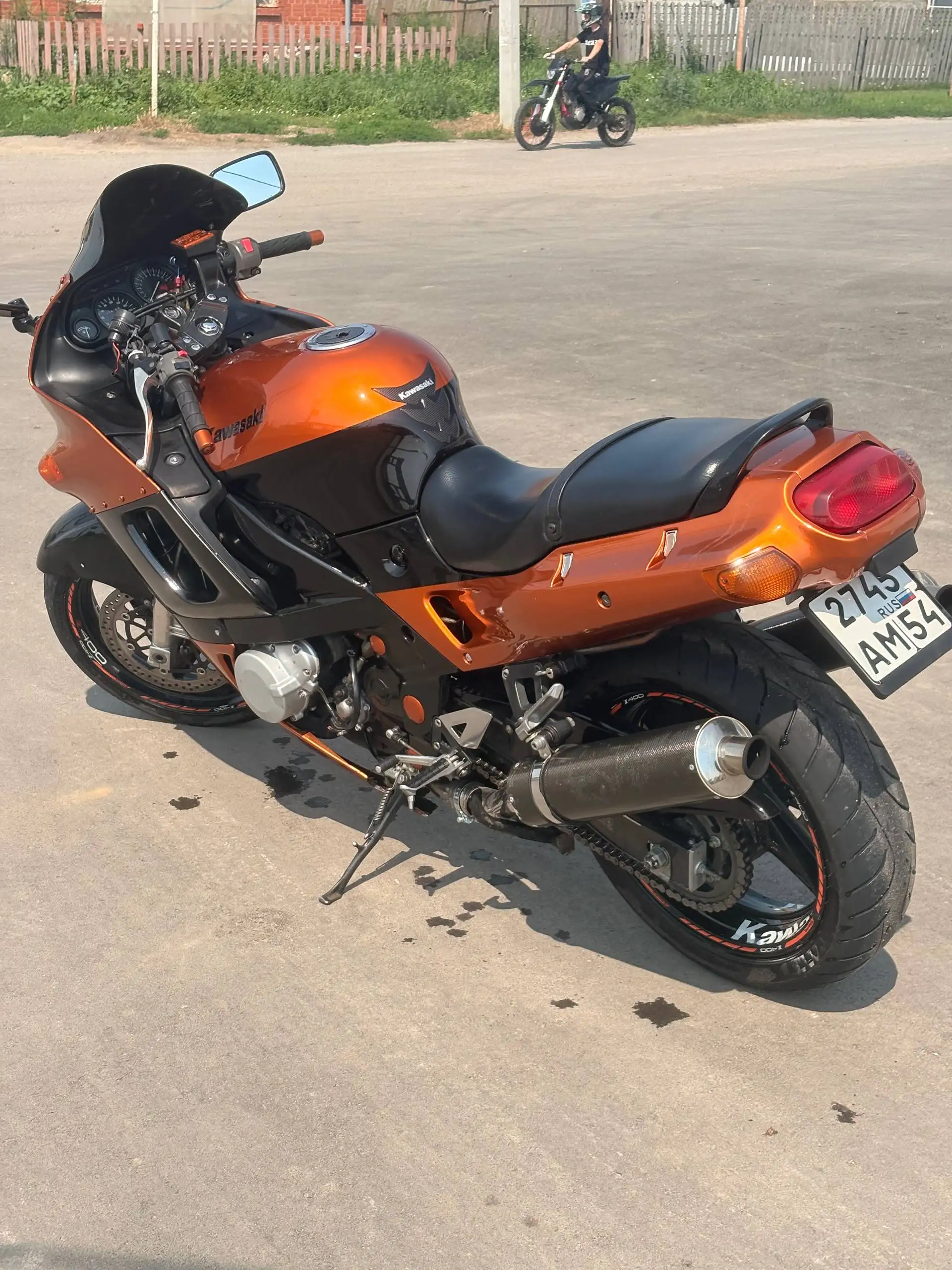 Продажа автомобиля 250 - Авто в Новосибирск