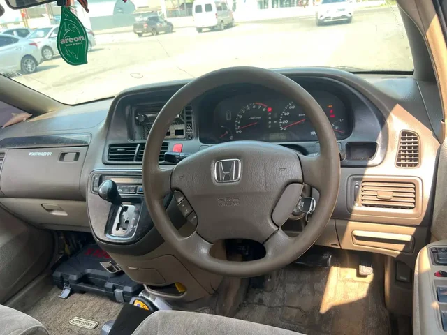 Продажа автомобиля 2000 года, передний привод - Легковые авто в Новосибирск