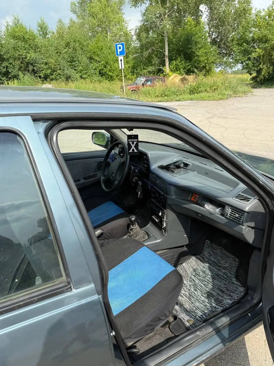 Продаю надежный автомобиль - Легковые автомобили (Авто) в Новосибирск