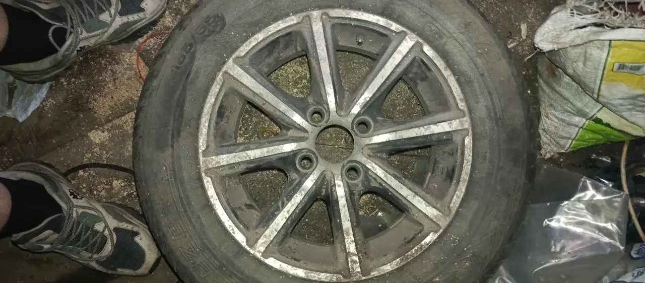 Продам диски R8 4x100 - Диски (Авто) в Новосибирск