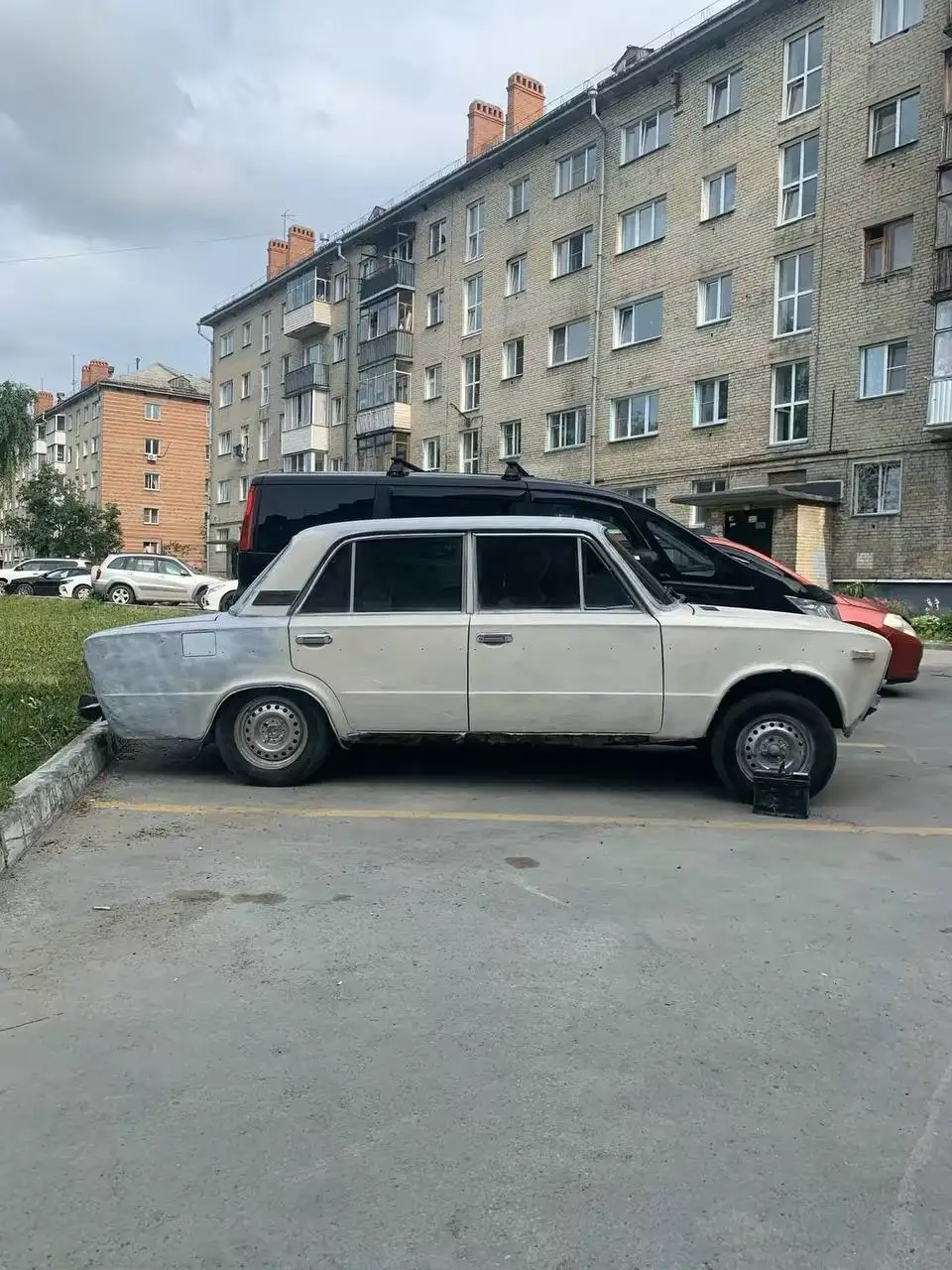 Продажа авто с новым ковролином и передней ходовой - Авто в Новосибирск