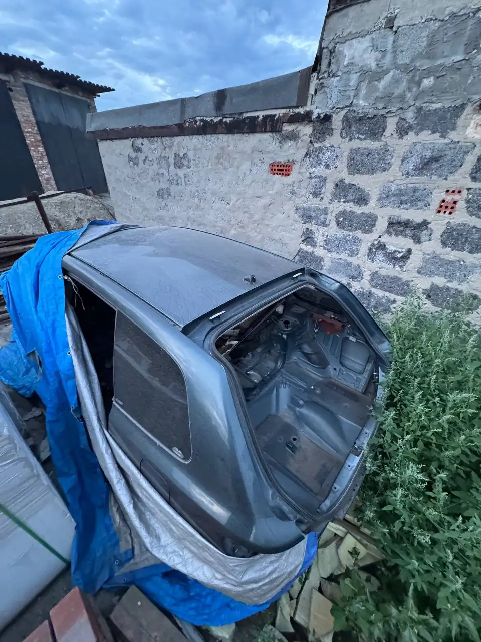 Honda Avancier 3.0 с кузовом в подарок - Легковые автомобили (Авто) в Новосибирск