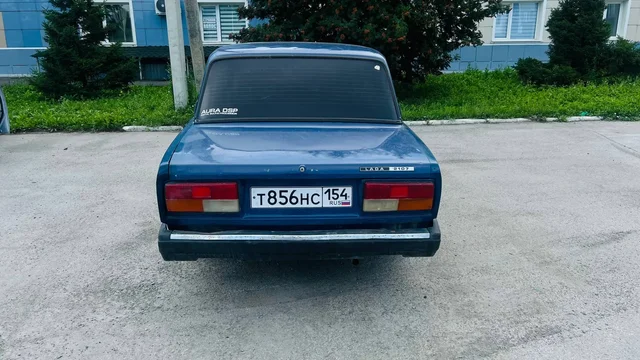 Продам ВАЗ 2107 карбюратор 2007 года - Двигатель в Новосибирск