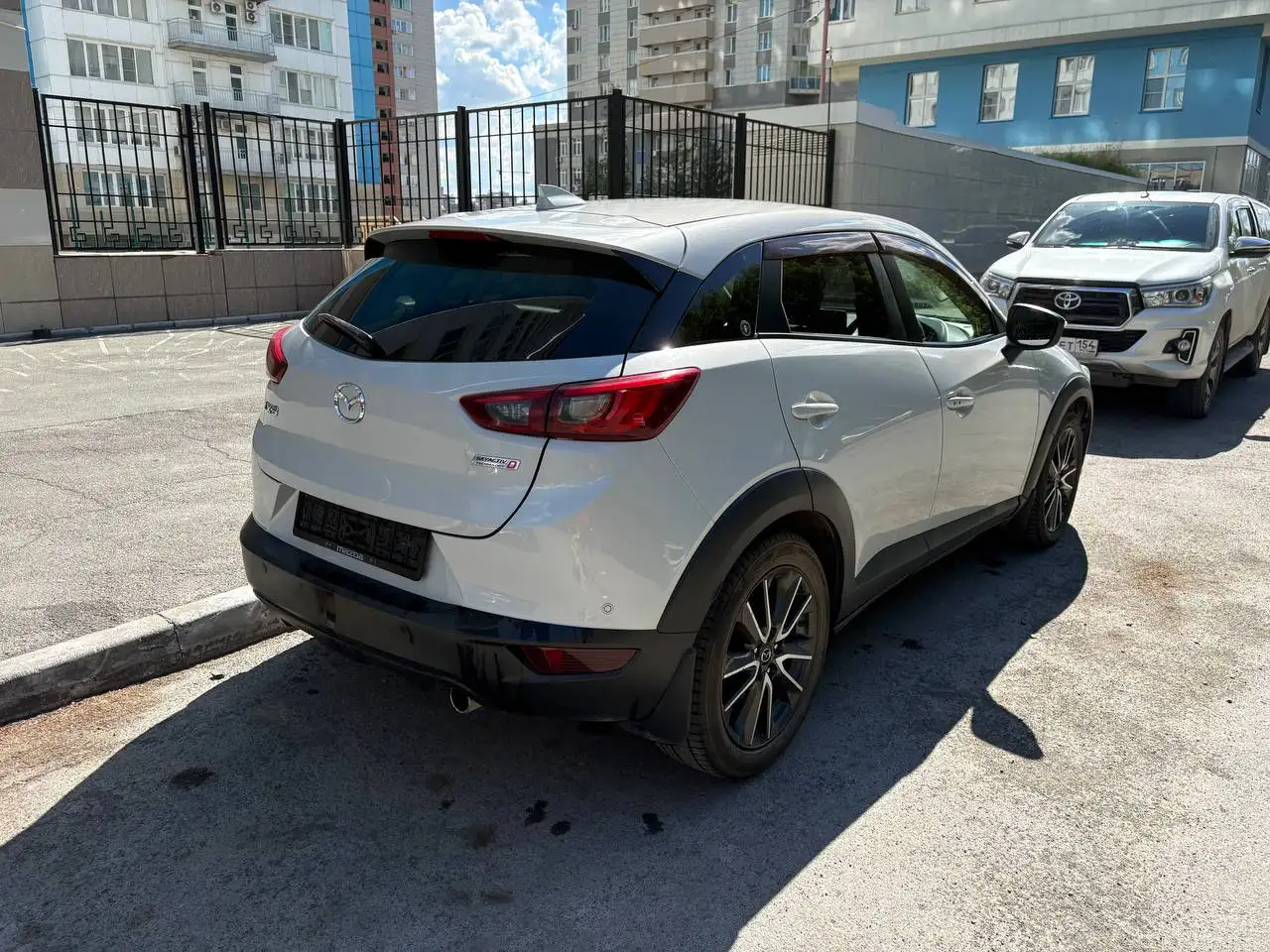 Mazda CX-3 2015г - Легковые автомобили (Авто) в Неизвестно