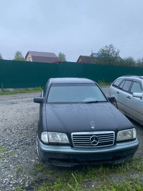 С KLAAS 1998 г 1.8 автомат - Шины, диски и колёса в Новосибирск