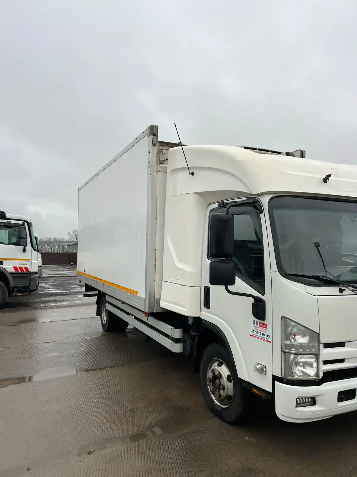 Продажа автомобиля Чайка-Сервис 3784Q1 2017 года