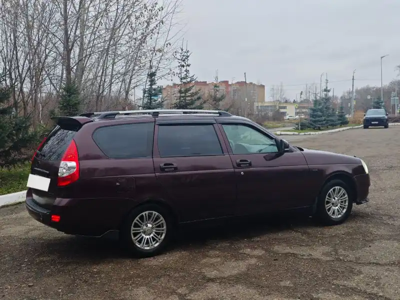 ВАЗ (Lada) Priora 2012 года