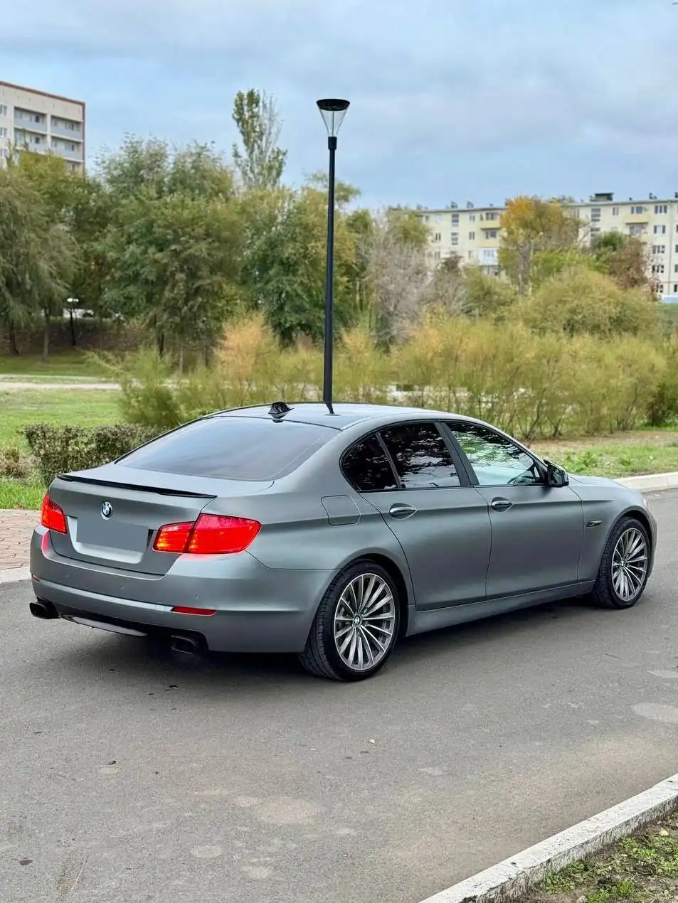 Продам BMW 5 Series F10 2011 года