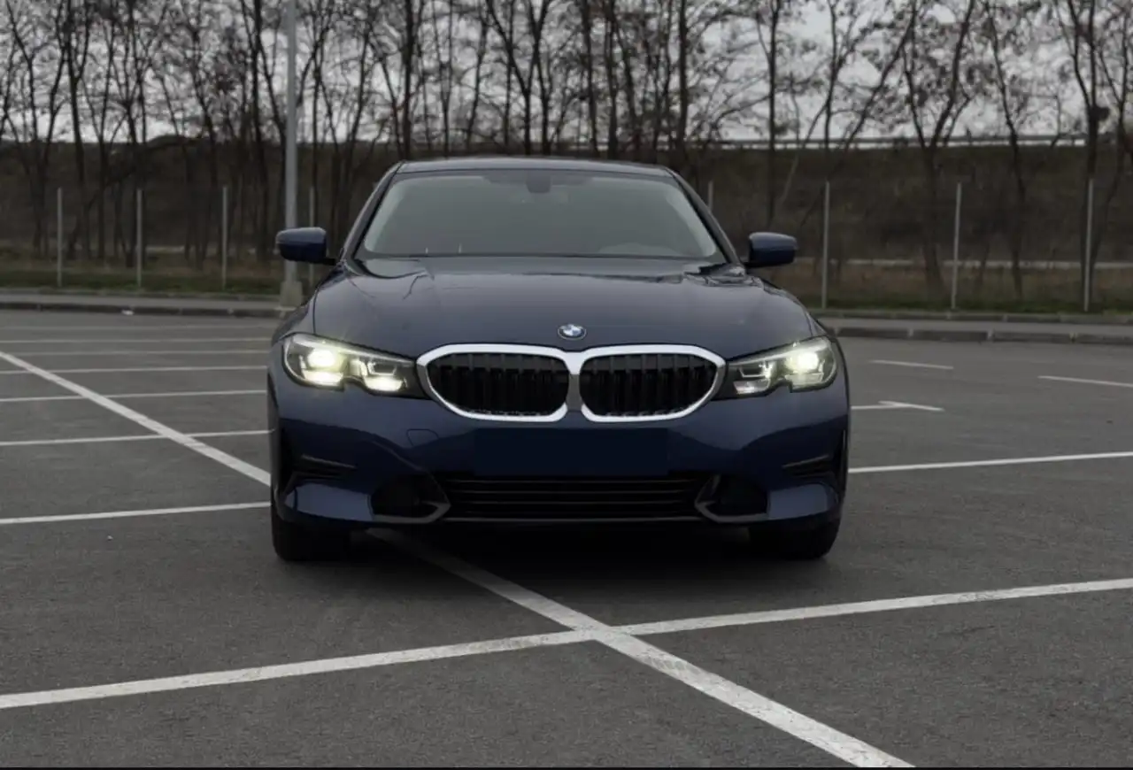 Продажа BMW 3 Series 2021 года