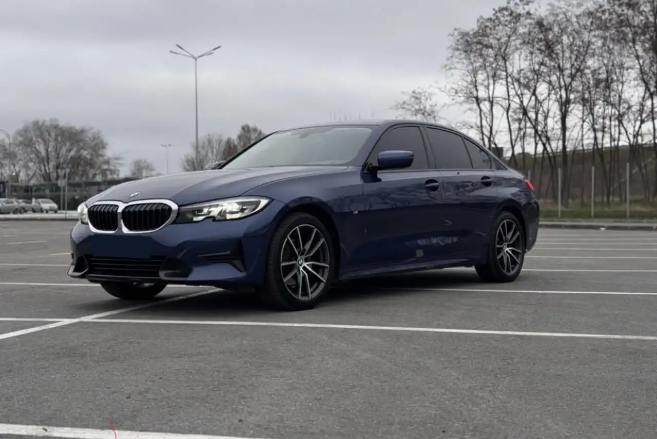 Продажа BMW 3 Series 2021 года