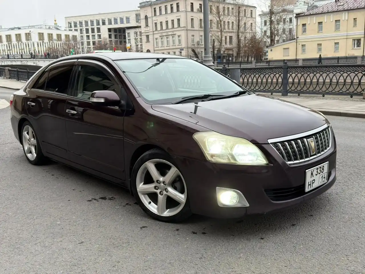 Toyota Premio 2010 года в Москве