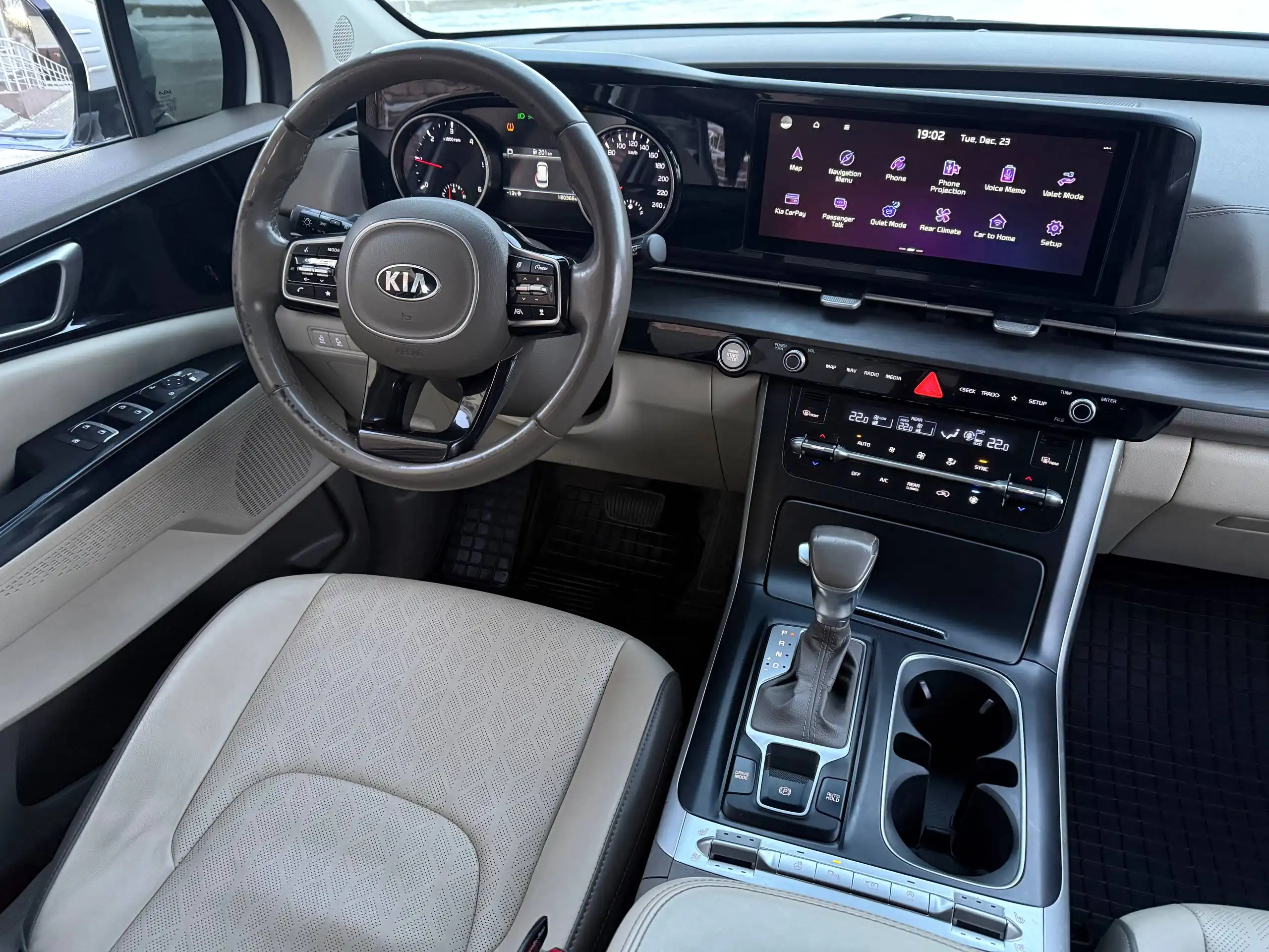 Kia Carnival 2020г 2.2 дизель