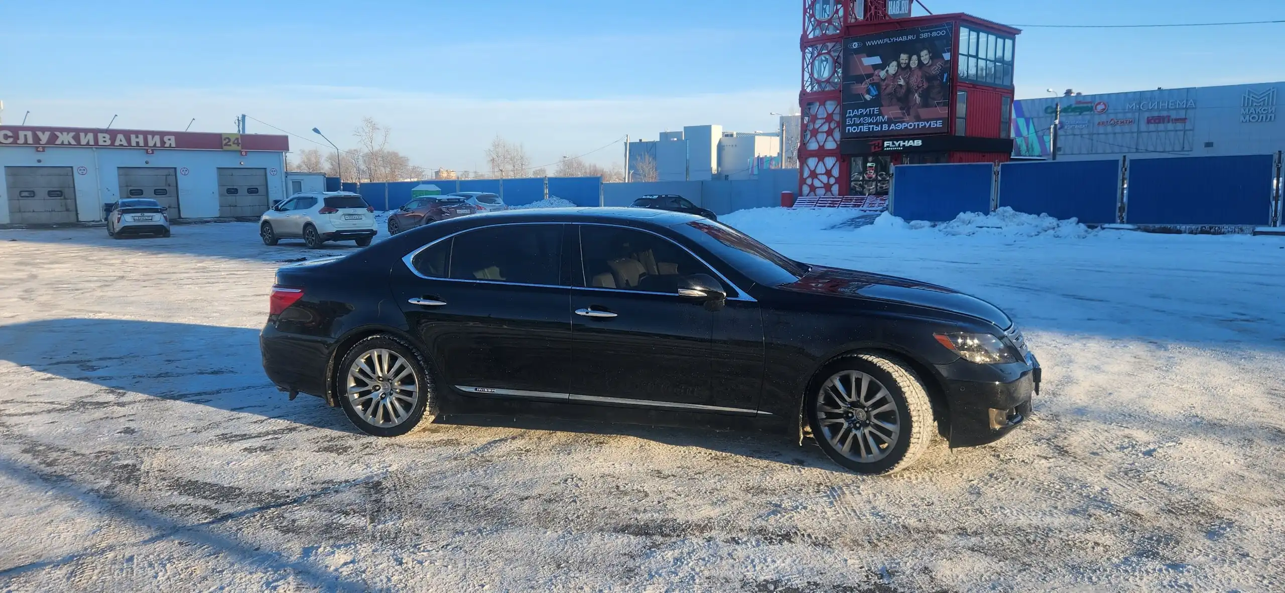 Lexus LS600HL 2012 года с пробегом 200000 км