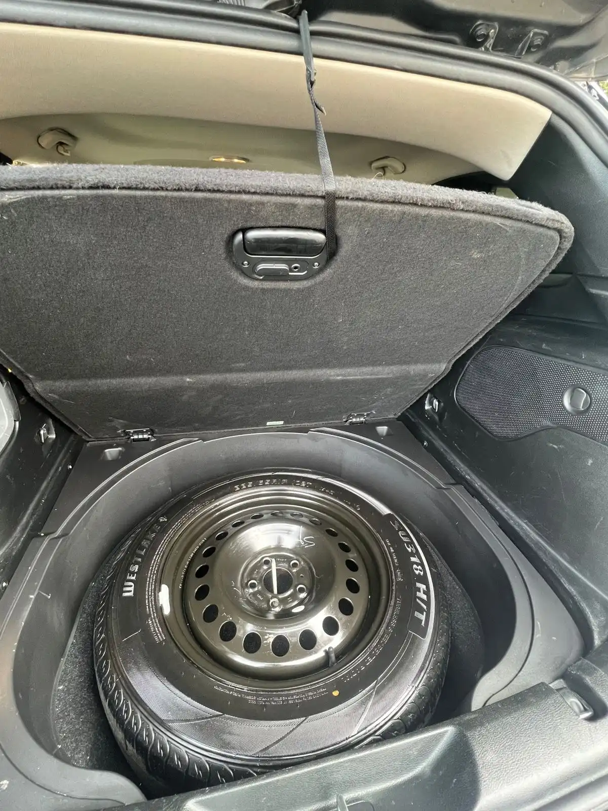 Jeep Cherokee 2017 2.4 AT AWD