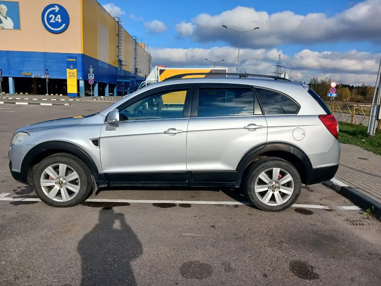 Продажа Chevrolet Captiva 2011 года в Москве