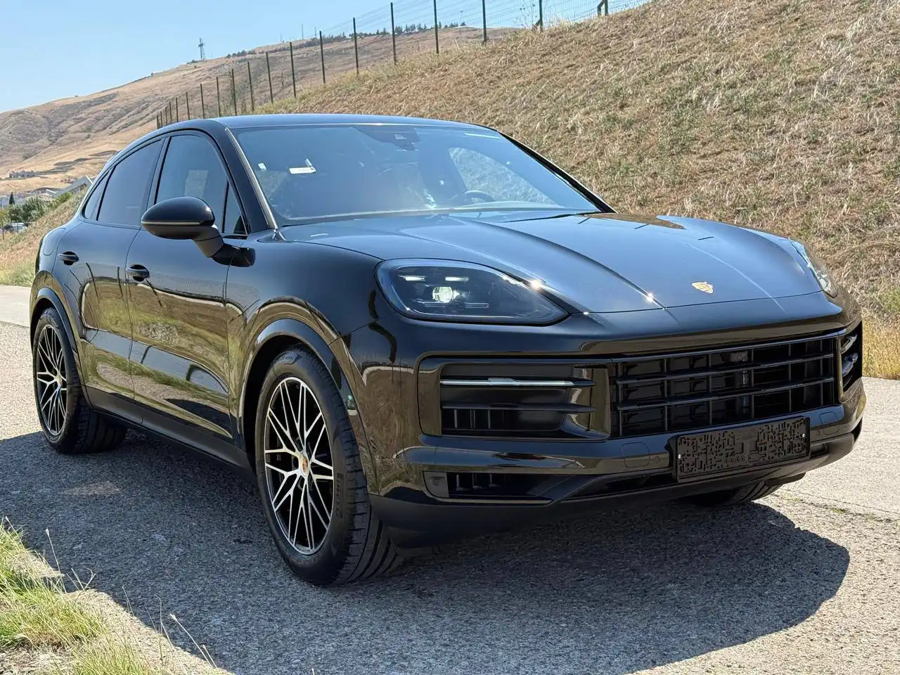 Porsche Cayenne 2025 года в хорошей комплектации