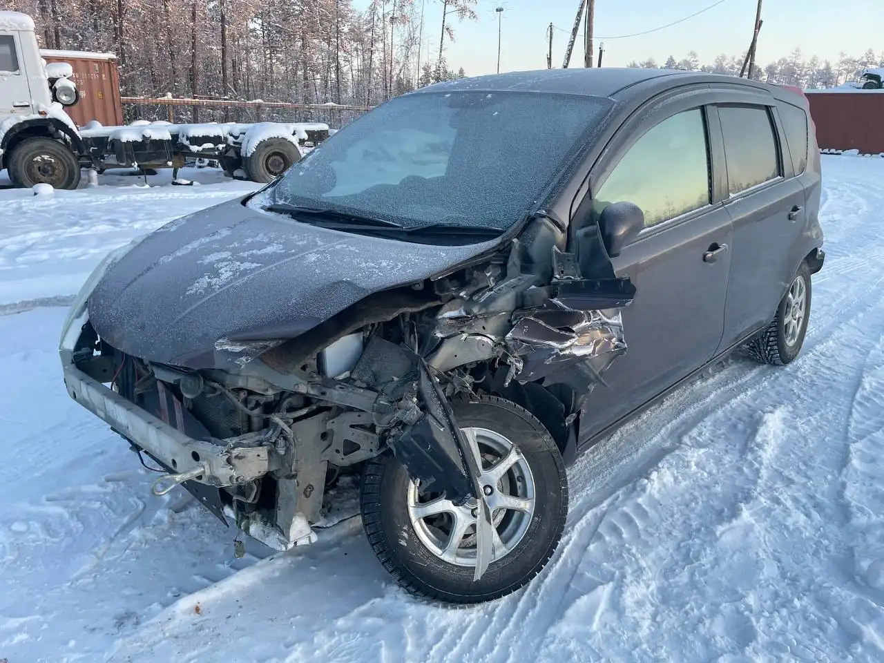 Продажа Nissan Note E11 2008 года