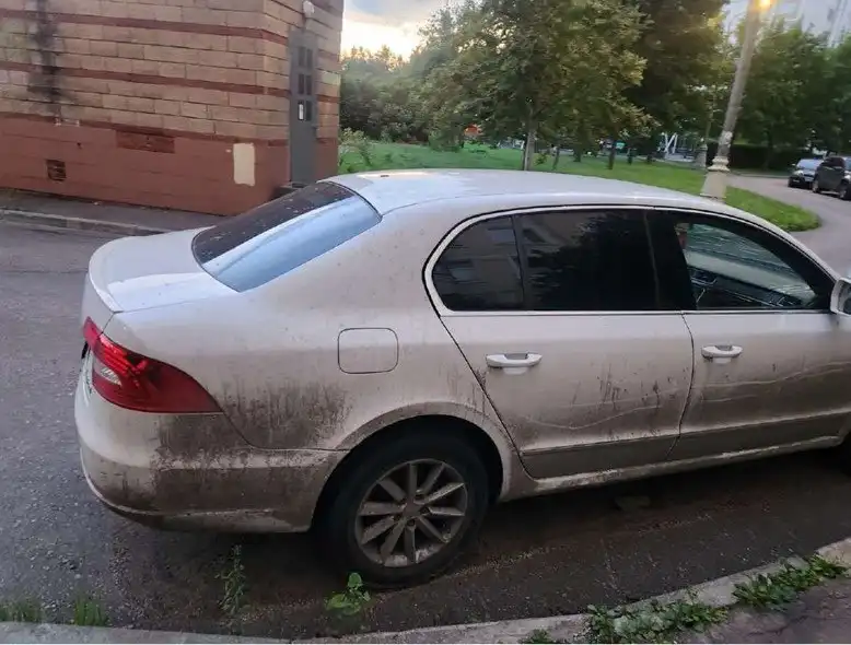 Skoda Superb 2013 на торгах по банкротству