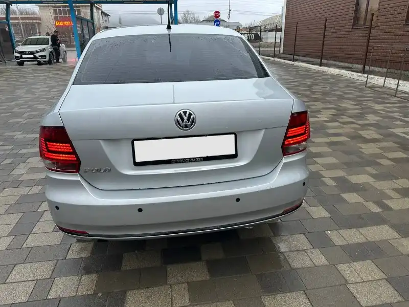 Volkswagen Polo 2015 года