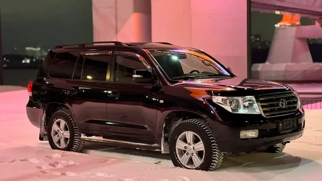 Продажа Toyota Land Cruiser 200 2008 года - Авто в Казань