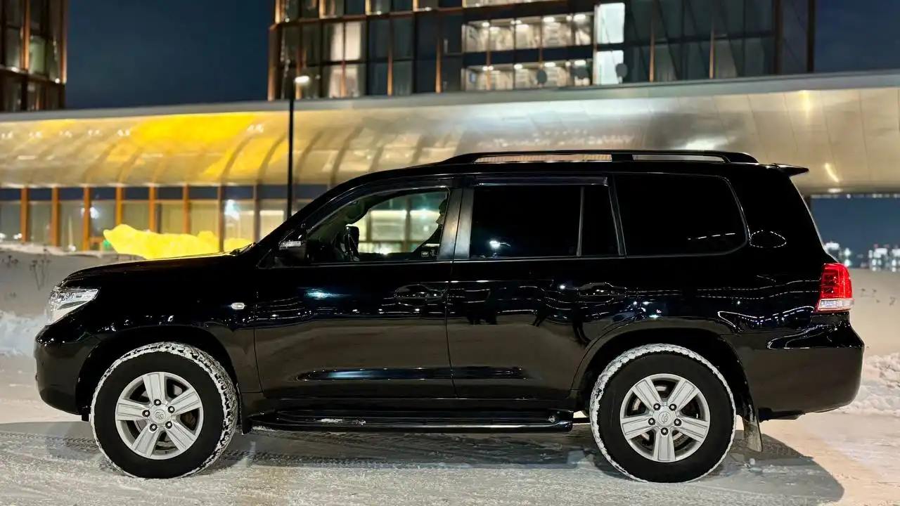 Продажа Toyota Land Cruiser 200 2008 года