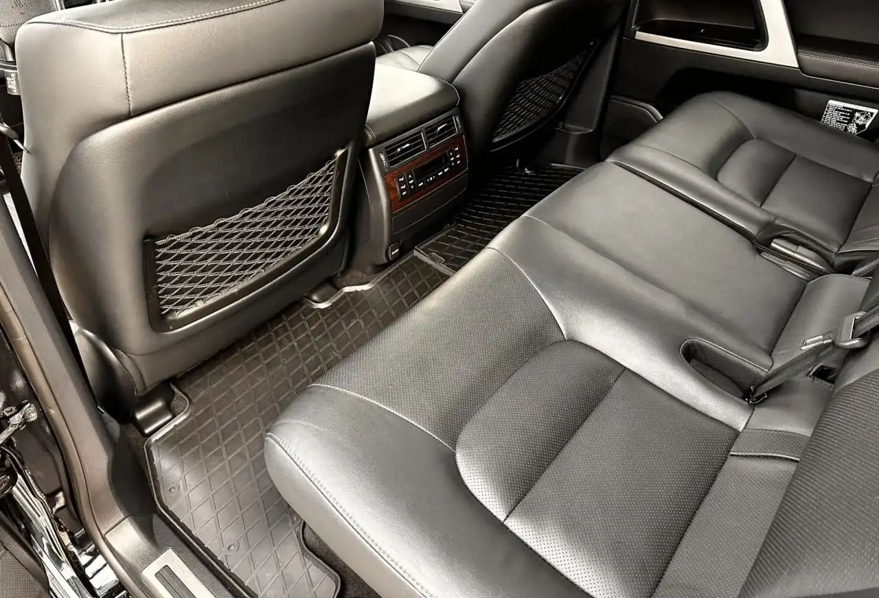 Toyota Land Cruiser 200 2019 года - Внедорожники (Авто) в Новосибирск