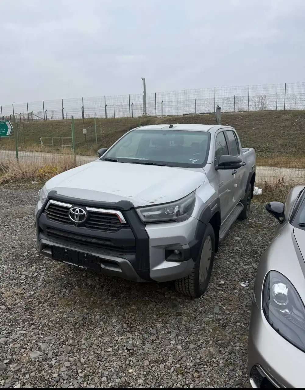 Toyota Hilux 2025 года, полный привод, 2.4 дизель, механика - Легковые автомобили (Авто) в Новосибирск