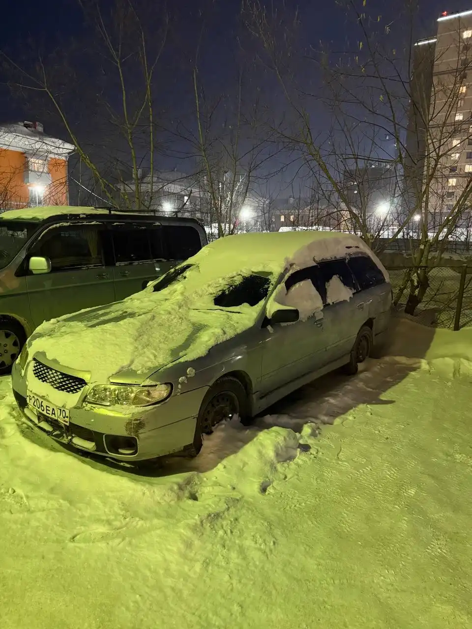 Продажа Nissan Avenir 2000 года - Авто в Новосибирск