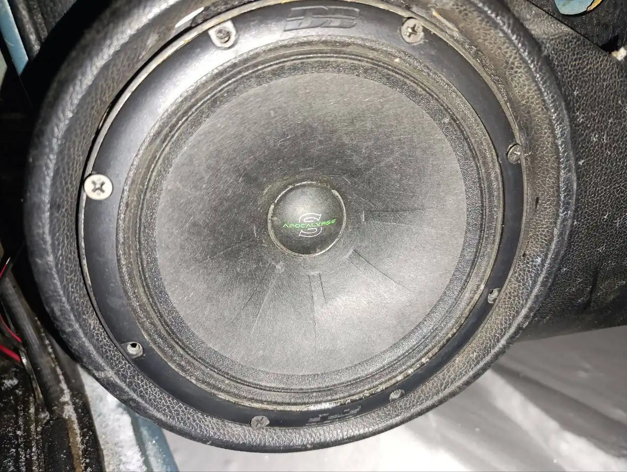 Продажа динамиков и магнитолы процессорной - Аудио (Авто) в Новосибирск