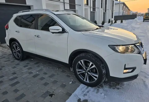 Продажа Nissan X-Trail 2018 года - Авторынок в Новосибирск