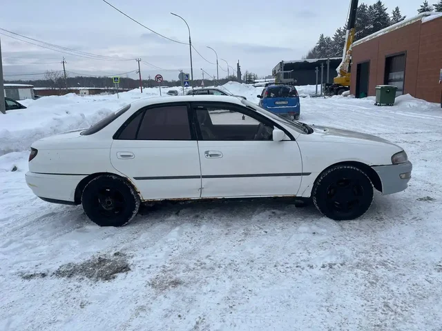 Продам Тойота Карина улыбка - Легковые автомобили в Новосибирск