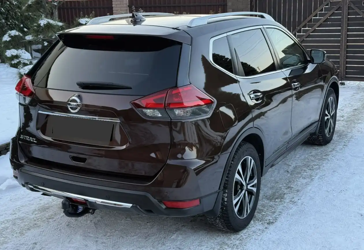 Продажа Nissan X-Trail с мотором 2.5 л - Кроссовер/Внедорожник (Авто) в Новосибирск