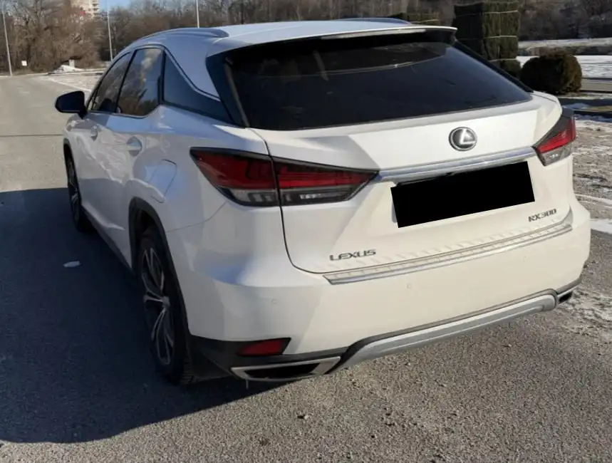 Lexus RX 2020 в хорошем состоянии с малым пробегом - Легковые автомобили (Авто) в Новосибирск