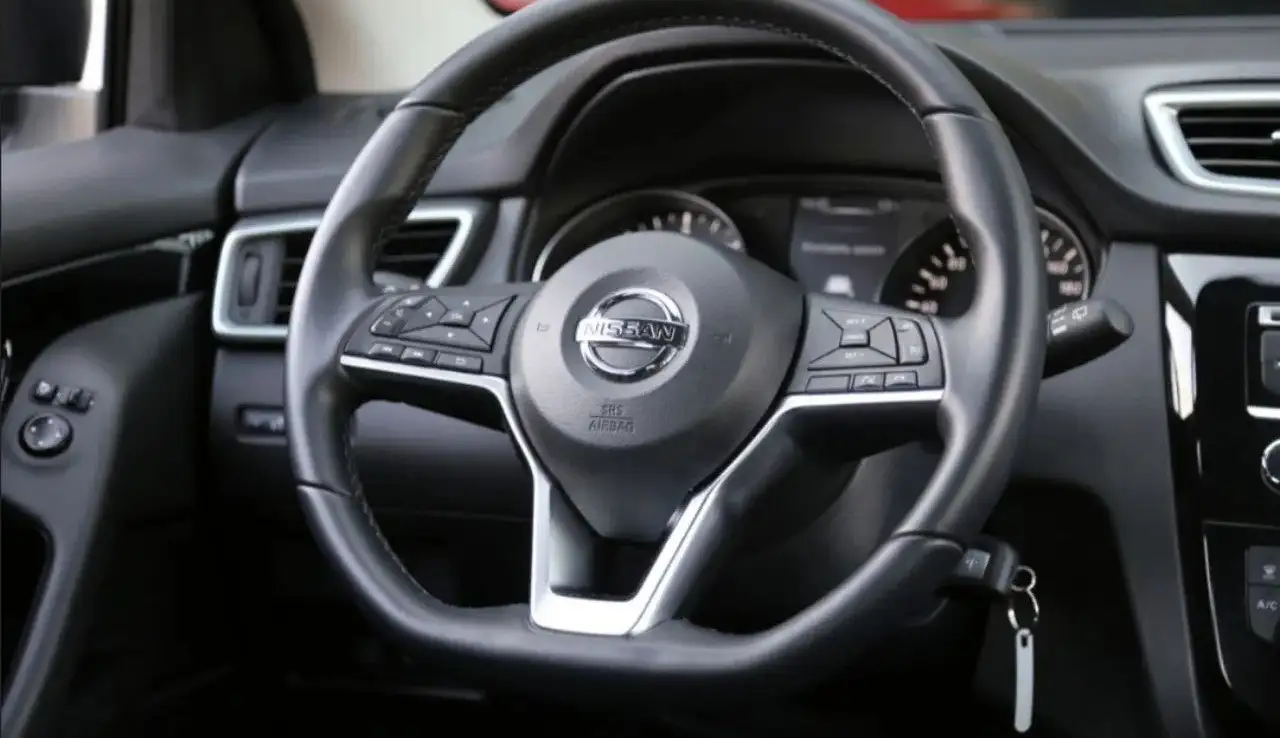 Продажа Nissan Qashqai 2020 в отличном состоянии - Авто в Новосибирск