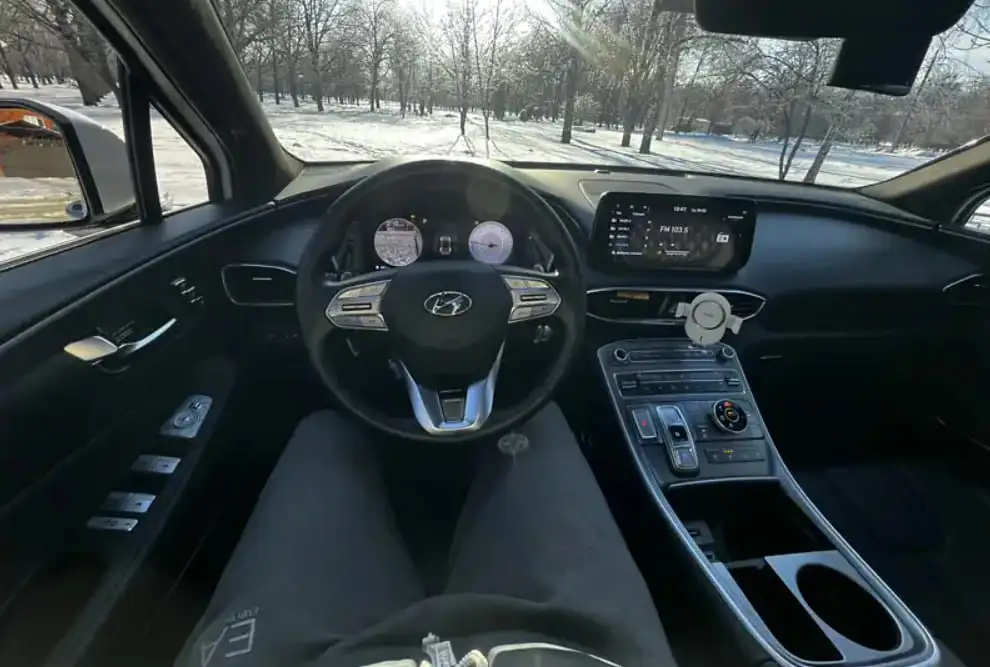 Продажа Hyundai Santa Fe 2020 года на 7 мест в максимальной комплектации - Внедорожники/кроссоверы (Авто) в Новосибирск