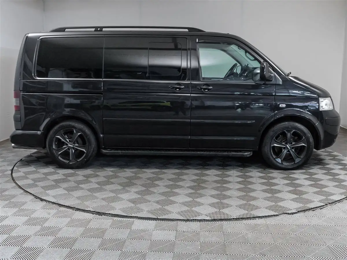 Volkswagen Multivan 2009 в Москве - Легковые автомобили (Авто) в Москва