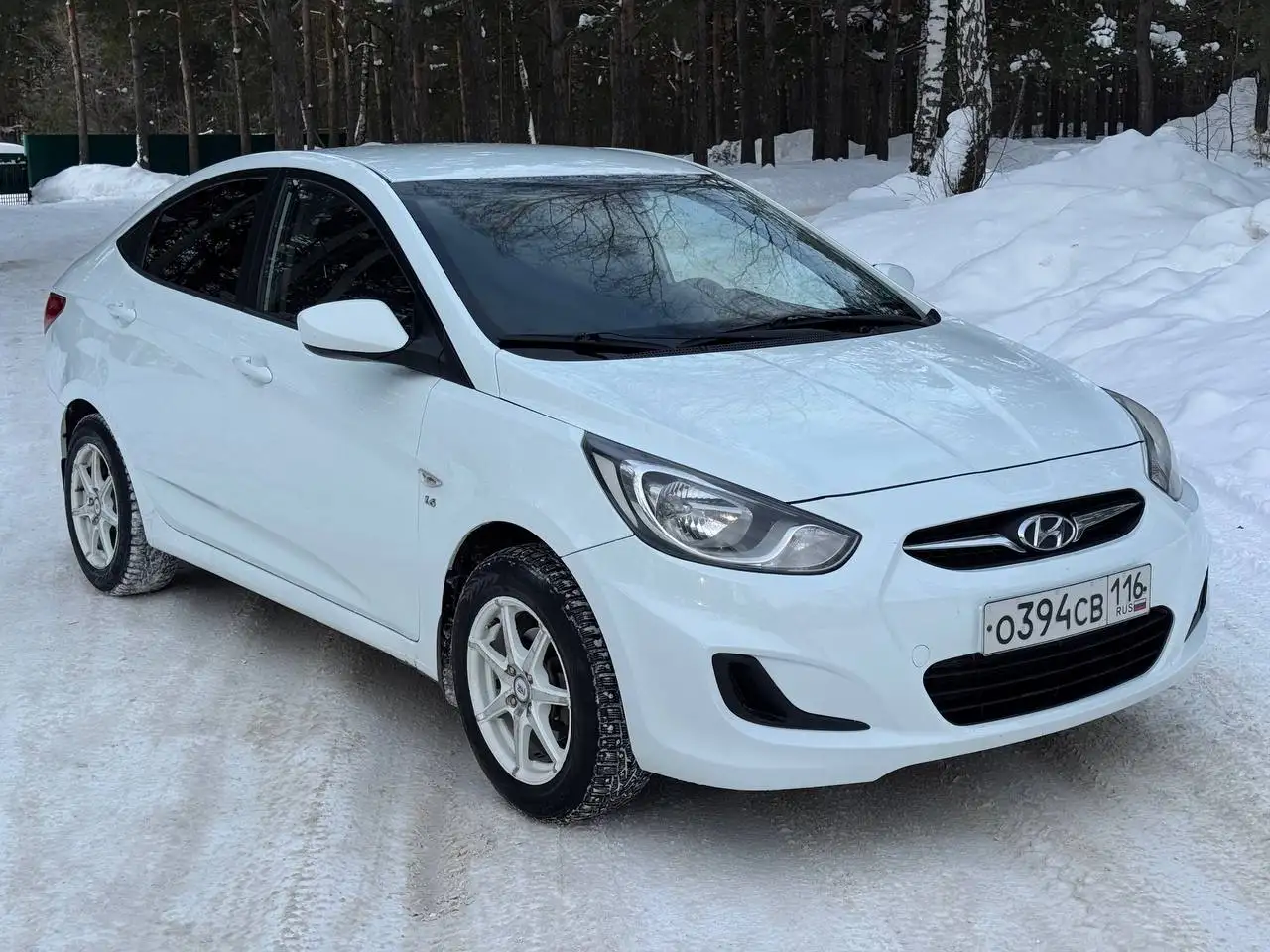 Hyundai Solaris 2011/12 года выпуска, механика, 126 тыс. км - Авто в Набережные Челны