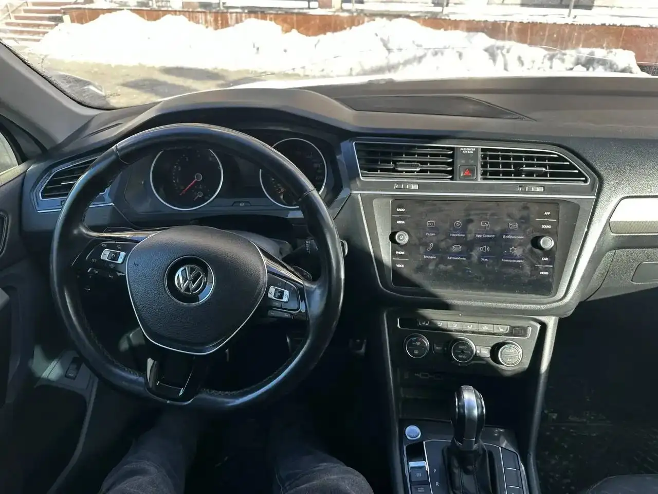 Продам Volkswagen Tiguan 2019 года в Новосибирске - Легковые автомобили (Авто) в Новосибирск
