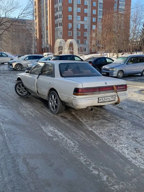 Продажа автомобиля с автоматической коробкой передач - ВАЗ 2107 в Новосибирск
