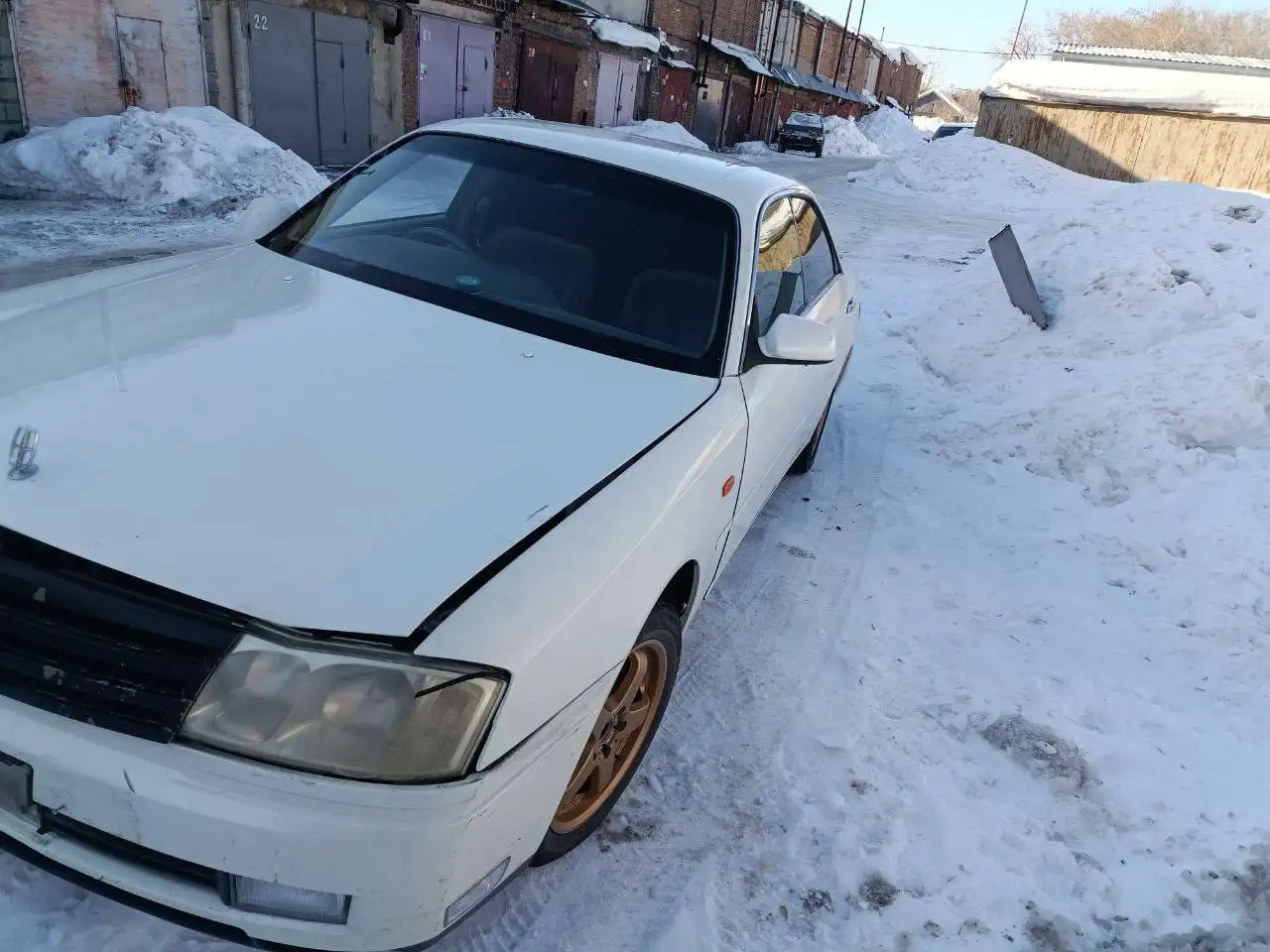 Продажа автомобиля Глория - Авто в Новосибирск