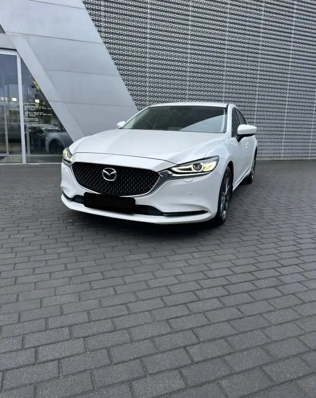 Продажа Mazda 6 2018 года в отличном состоянии - Авто в Новосибирск