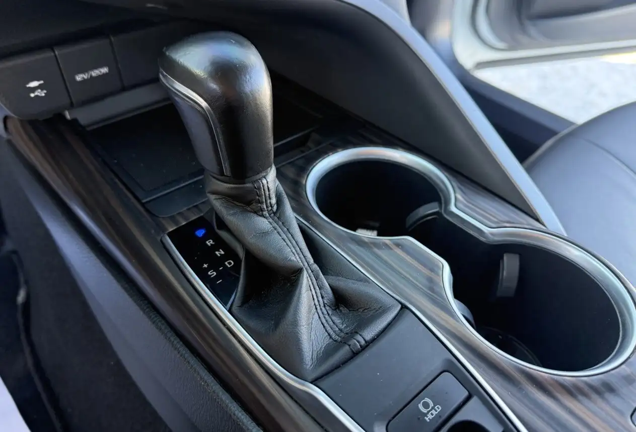 Toyota Camry 2018 максимальной комплектации - Легковые автомобили (Авто) в Новосибирск