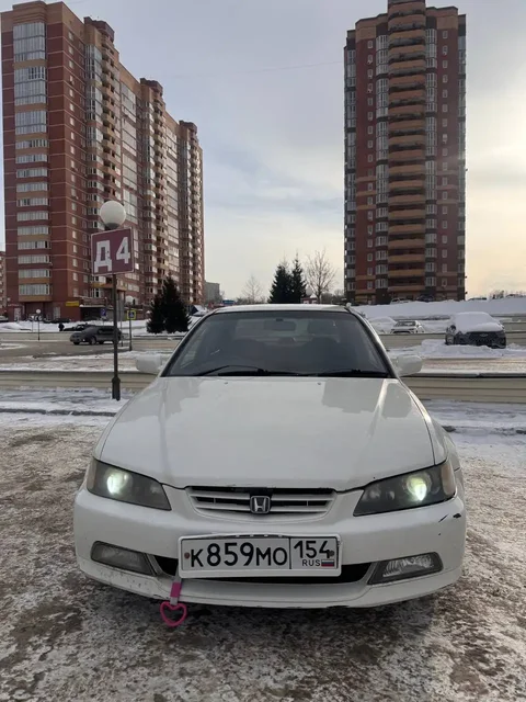 Продам Хонда Аккорд 1999г 2.0 150 сил - Аудио в Новосибирск