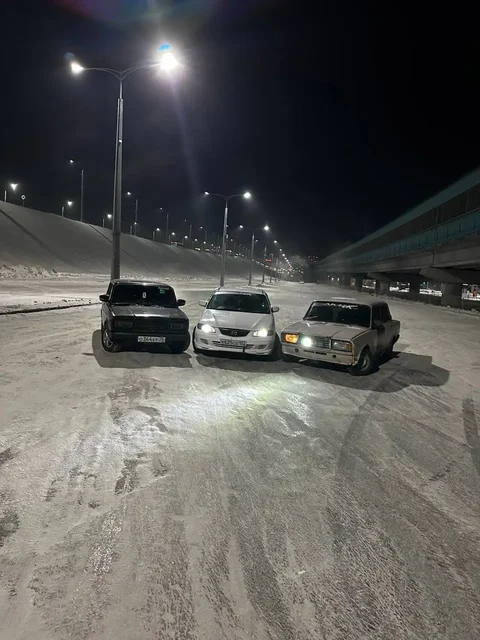 Обмен ВАЗ 2107 на переднеприводный автомобиль - Мотоциклы в Новосибирск