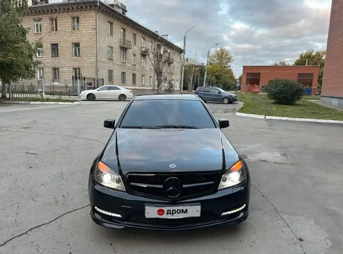 Продажа Mercedes-Benz C-Class C180 CGL AT 2010 года - Легковые автомобили (Авто) в Новосибирск